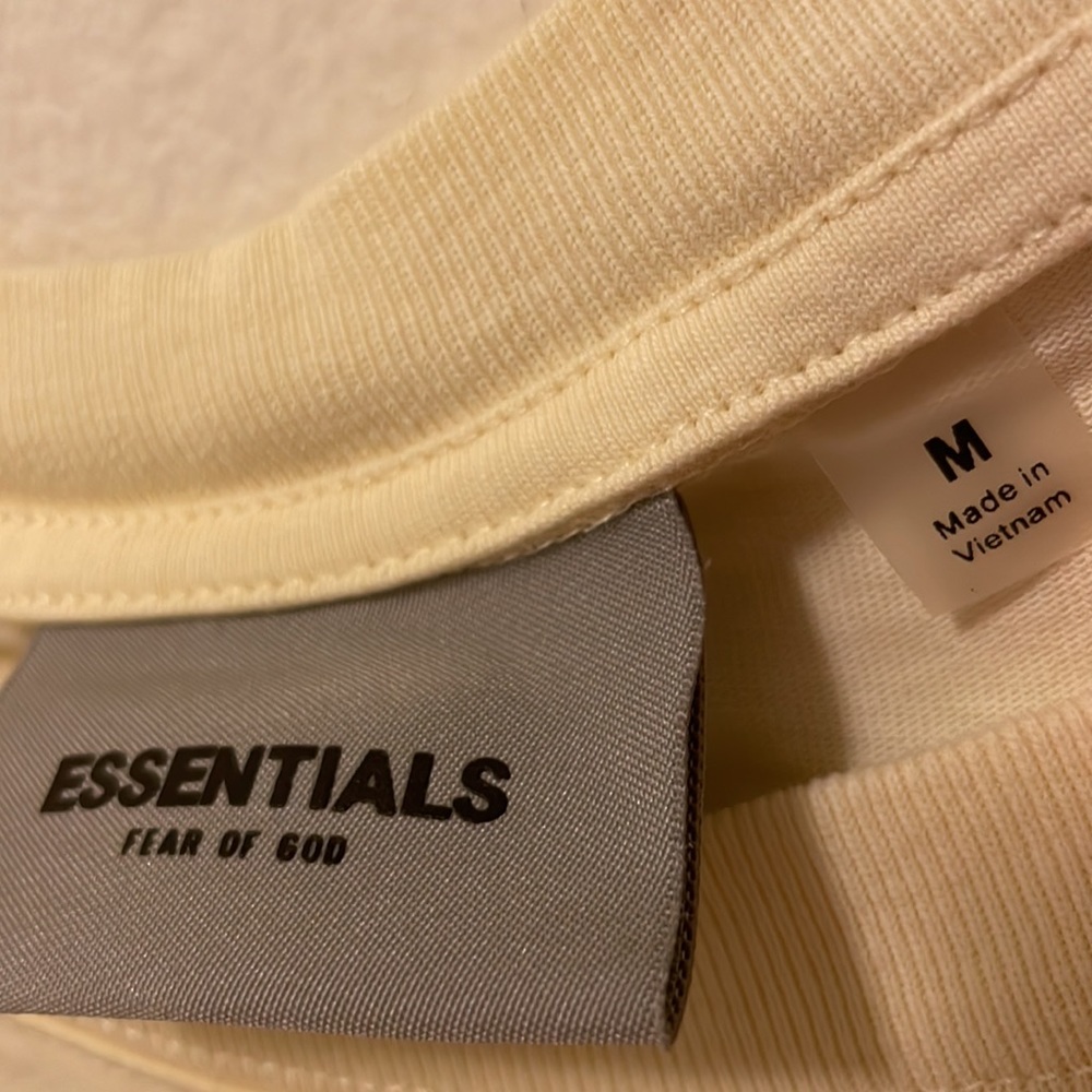 Essentials T-Shirt Light Yellow - image 2